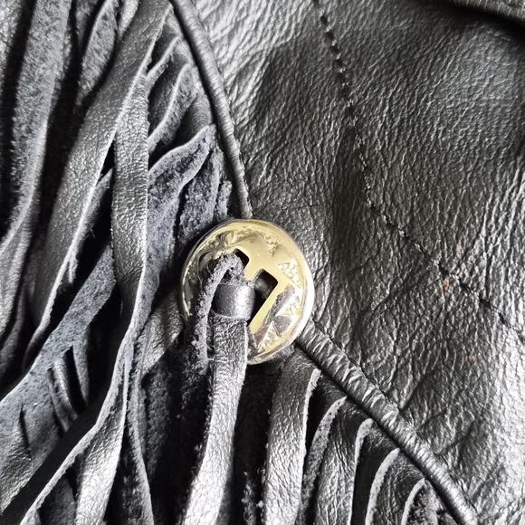Vintage women's black leather fringe motorcycle jacket Y2K - Picture 4 of 13